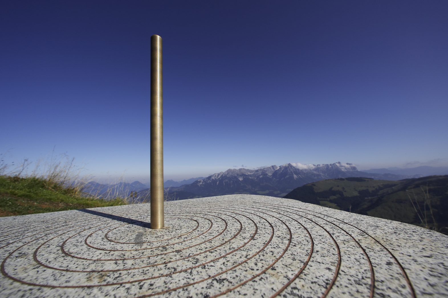 Hohe Salve Sonnenuhren – Hexenwasser